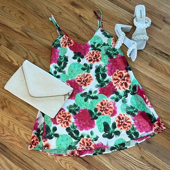 Show Me Your MuMu | Criss Cross Applesauce Dress in Catus Bloom - Picture 3 of 6